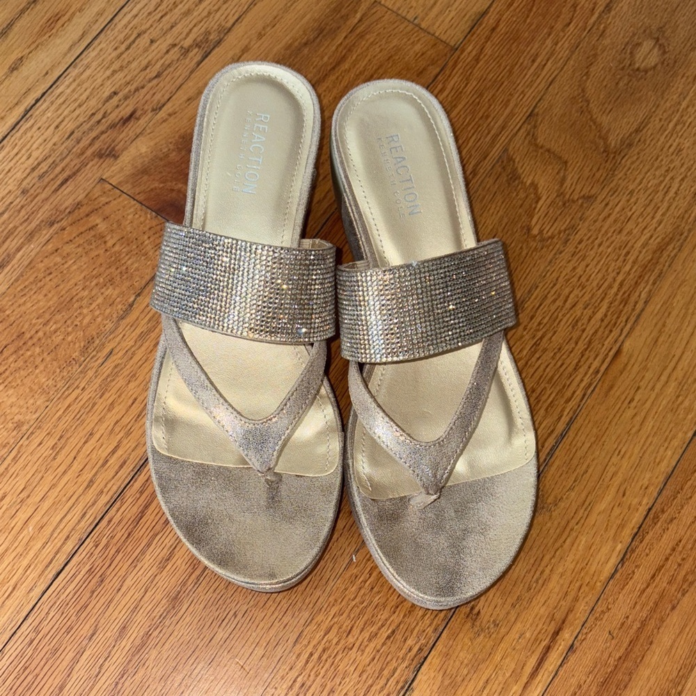 Kenneth Cole Reaction Gold Sandals